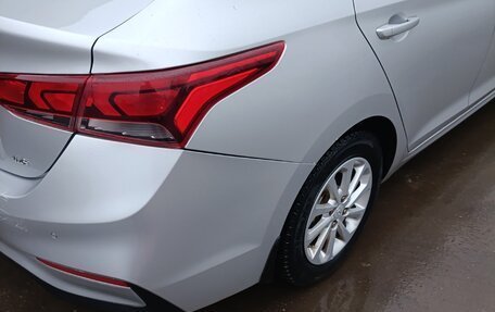 Hyundai Solaris II рестайлинг, 2017 год, 1 300 000 рублей, 8 фотография