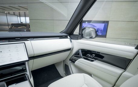 Land Rover Range Rover IV рестайлинг, 2025 год, 28 073 900 рублей, 12 фотография