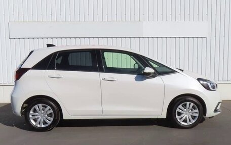 Honda Fit, 2021 год, 1 344 000 рублей, 3 фотография