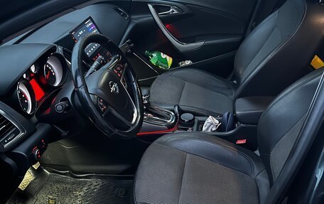 Opel Astra J, 2010 год, 470 000 рублей, 14 фотография