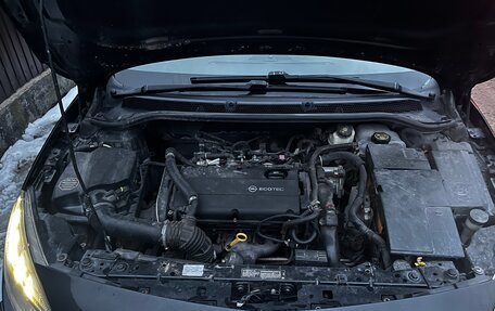 Opel Astra J, 2010 год, 470 000 рублей, 11 фотография