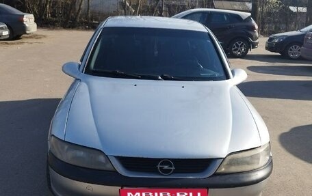 Opel Vectra B рестайлинг, 1998 год, 199 999 рублей, 1 фотография