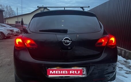 Opel Astra J, 2010 год, 470 000 рублей, 20 фотография