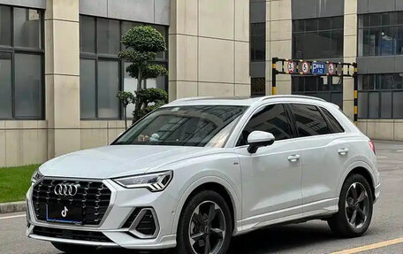 Audi Q3, 2022 год, 2 300 005 рублей, 2 фотография