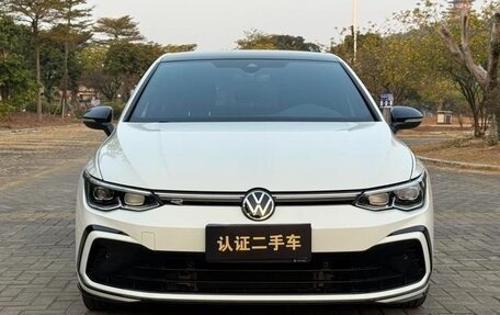 Volkswagen Golf VIII, 2022 год, 1 895 007 рублей, 2 фотография