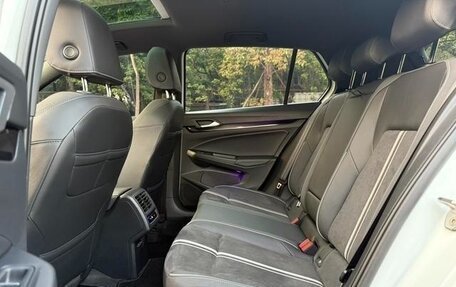 Volkswagen Golf VIII, 2022 год, 1 895 007 рублей, 17 фотография