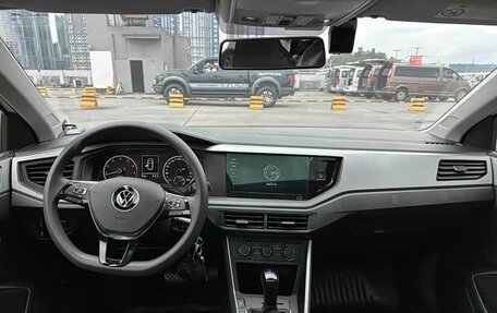 Volkswagen Polo, 2022 год, 1 320 000 рублей, 7 фотография