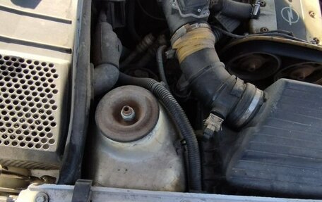 Opel Vectra B рестайлинг, 1998 год, 199 999 рублей, 24 фотография