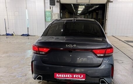 KIA Rio IV, 2021 год, 1 550 000 рублей, 3 фотография
