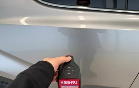 Toyota C-HR I рестайлинг, 2017 год, 1 999 000 рублей, 26 фотография