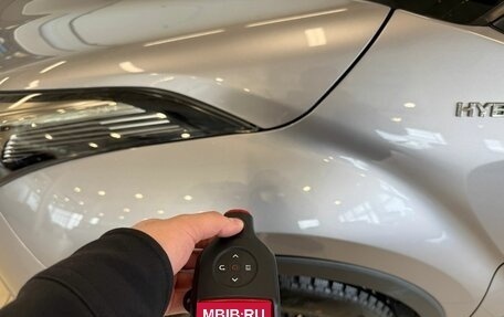 Toyota C-HR I рестайлинг, 2017 год, 1 999 000 рублей, 20 фотография