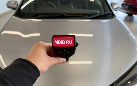 Toyota C-HR I рестайлинг, 2017 год, 1 999 000 рублей, 29 фотография