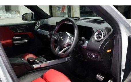 Mercedes-Benz GLB, 2021 год, 2 057 000 рублей, 11 фотография