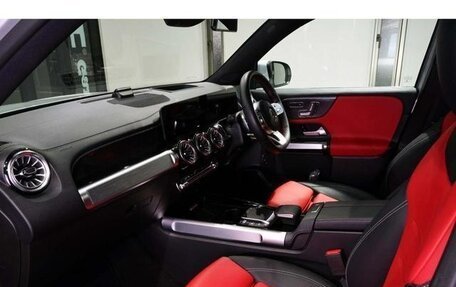 Mercedes-Benz GLB, 2021 год, 2 057 000 рублей, 13 фотография