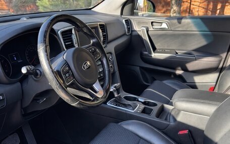 KIA Sportage IV рестайлинг, 2018 год, 1 850 000 рублей, 3 фотография