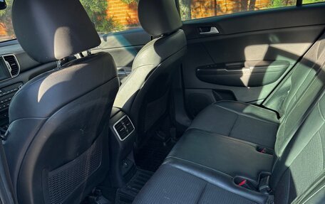 KIA Sportage IV рестайлинг, 2018 год, 1 850 000 рублей, 9 фотография