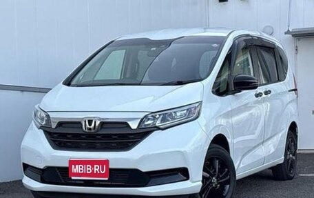 Honda Freed II, 2022 год, 1 451 000 рублей, 1 фотография