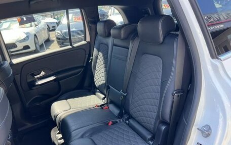 Mercedes-Benz GLB, 2020 год, 2 413 689 рублей, 14 фотография