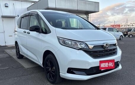 Honda Freed II, 2022 год, 1 451 000 рублей, 2 фотография