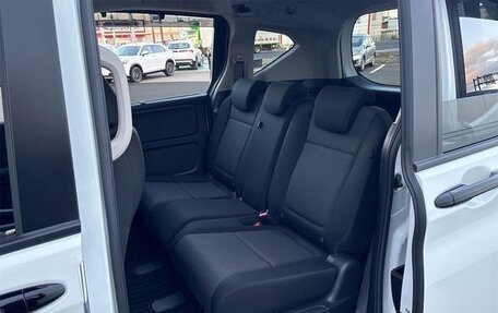 Honda Freed II, 2022 год, 1 451 000 рублей, 35 фотография