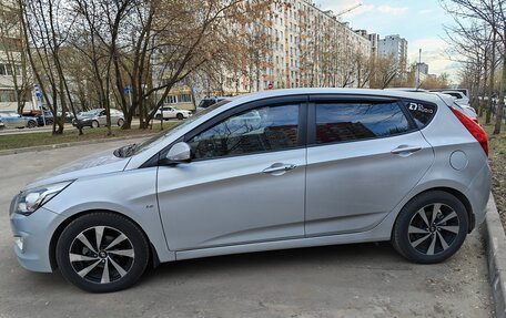 Hyundai Solaris II рестайлинг, 2014 год, 1 150 000 рублей, 4 фотография