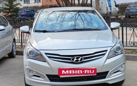 Hyundai Solaris II рестайлинг, 2014 год, 1 150 000 рублей, 2 фотография