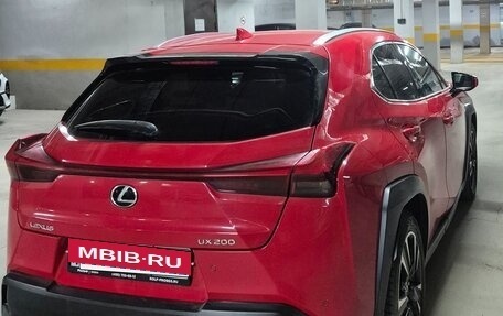 Lexus UX I, 2019 год, 3 250 000 рублей, 6 фотография