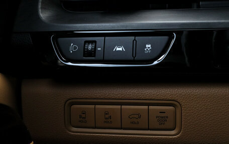 KIA Carnival, 2021 год, 4 500 000 рублей, 20 фотография