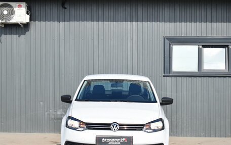 Volkswagen Polo VI (EU Market), 2014 год, 999 999 рублей, 2 фотография