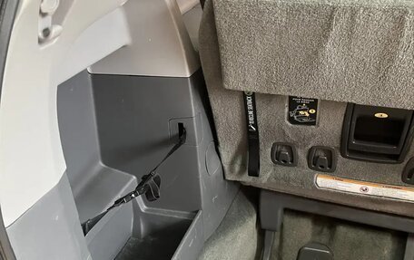 Toyota Sienna III, 2016 год, 2 650 000 рублей, 13 фотография