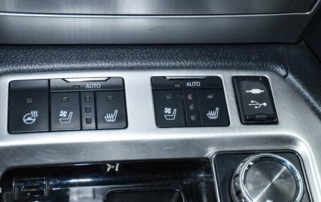 Toyota Land Cruiser 200, 2016 год, 7 499 000 рублей, 21 фотография