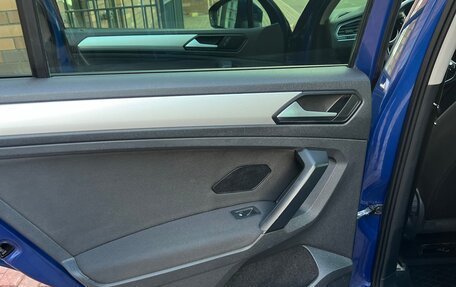 Volkswagen Tiguan II, 2020 год, 2 550 000 рублей, 10 фотография