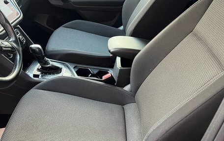 Volkswagen Tiguan II, 2020 год, 2 550 000 рублей, 12 фотография