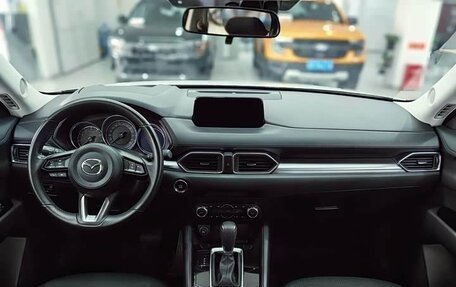 Mazda CX-5 II, 2021 год, 1 935 000 рублей, 6 фотография