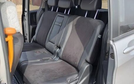 Honda Freed I, 2015 год, 1 380 000 рублей, 18 фотография