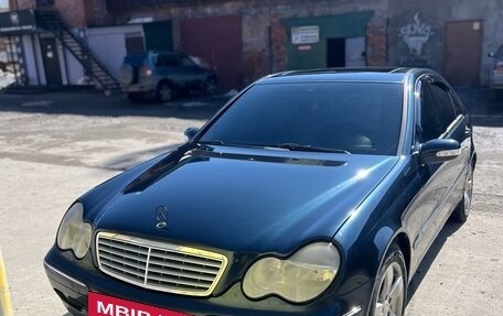 Mercedes-Benz C-Класс, 2001 год, 650 000 рублей, 18 фотография