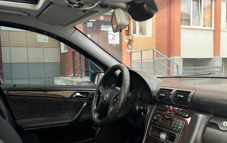 Mercedes-Benz C-Класс, 2001 год, 650 000 рублей, 34 фотография