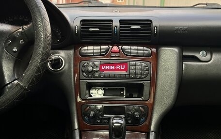 Mercedes-Benz C-Класс, 2001 год, 650 000 рублей, 33 фотография