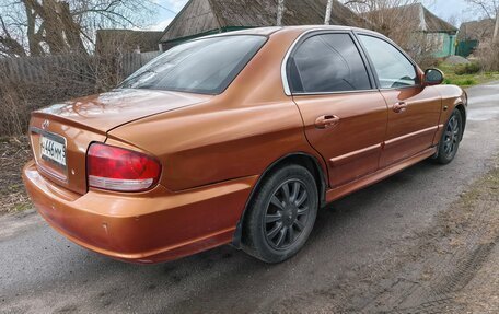 Hyundai Sonata IV рестайлинг, 2004 год, 190 000 рублей, 2 фотография