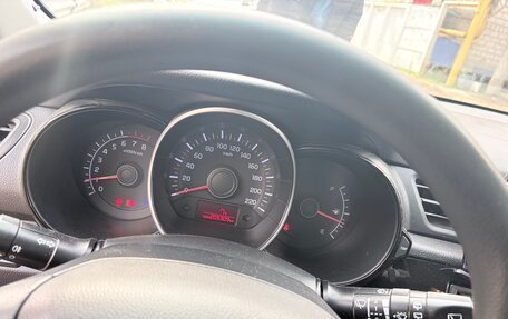 KIA Rio III рестайлинг, 2013 год, 700 000 рублей, 11 фотография