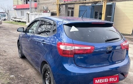 KIA Rio III рестайлинг, 2013 год, 700 000 рублей, 5 фотография