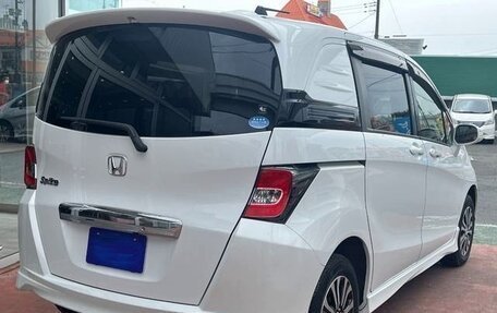 Honda Freed I, 2015 год, 1 250 000 рублей, 6 фотография