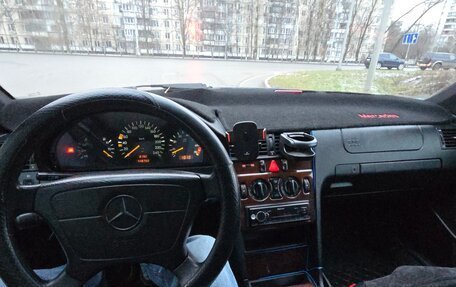 Mercedes-Benz C-Класс, 1997 год, 250 000 рублей, 10 фотография