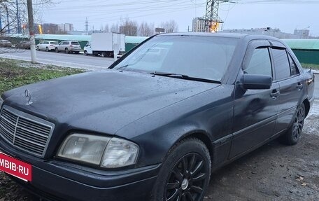 Mercedes-Benz C-Класс, 1997 год, 250 000 рублей, 9 фотография