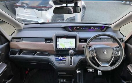 Honda Freed II, 2022 год, 1 405 000 рублей, 18 фотография