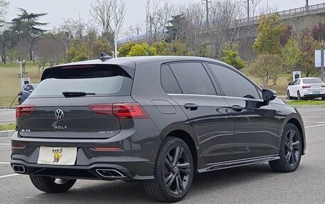 Volkswagen Golf VIII, 2023 год, 1 785 080 рублей, 1 фотография