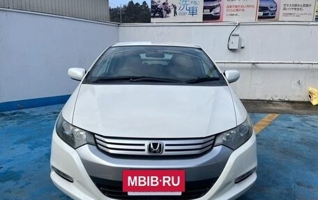 Honda Insight II рестайлинг, 2011 год, 670 000 рублей, 2 фотография