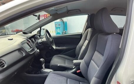 Honda Insight II рестайлинг, 2011 год, 670 000 рублей, 10 фотография