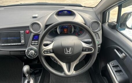 Honda Insight II рестайлинг, 2011 год, 670 000 рублей, 9 фотография