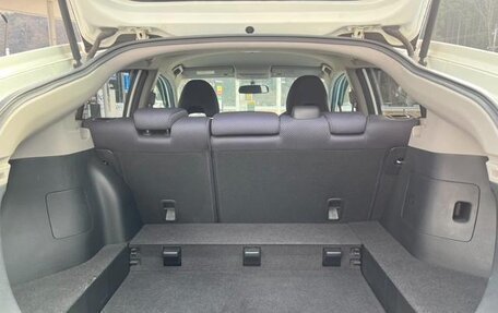 Honda Insight II рестайлинг, 2011 год, 670 000 рублей, 15 фотография